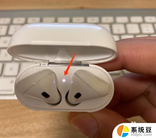 ipod耳机怎么连接电脑 Windows 10电脑怎样连接苹果AirPods